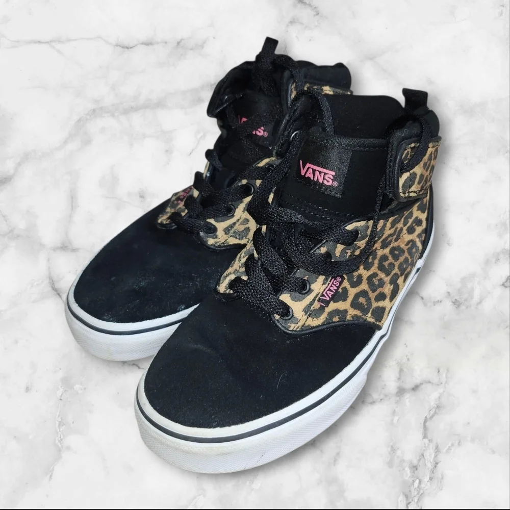 Girls Vans Leopard Print High Top Sneakers